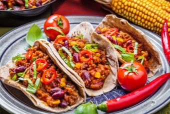 Schnelle mexikanische Tacos mit Hackfleisch